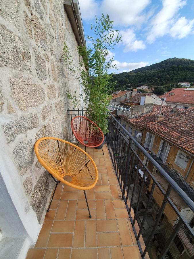 Appartement Au Coeur De Sartene Bagian luar foto