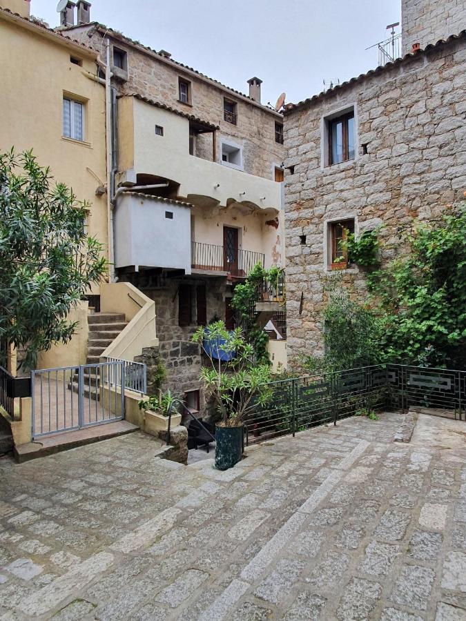 Appartement Au Coeur De Sartene Bagian luar foto